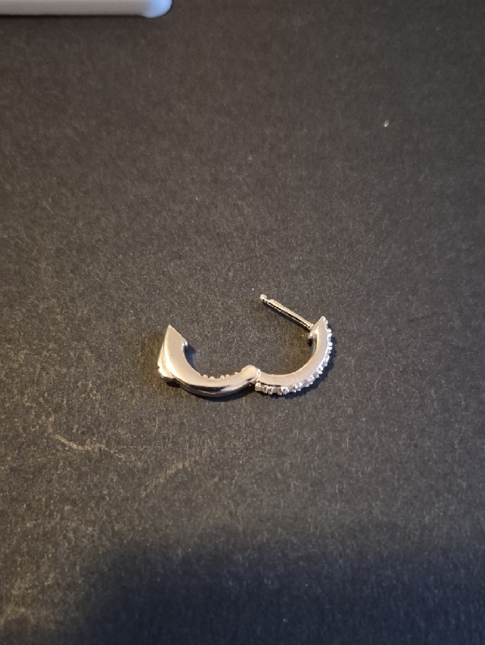 Moissaite 925 Sterling Earrings - Picture 4 of 5